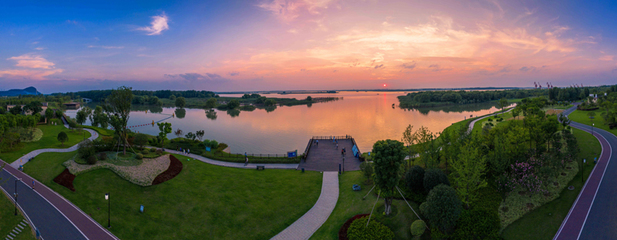 為了建設(shè)美麗中國--以習(xí)近平同志為核心的黨中央關(guān)心推動中央生態(tài)環(huán)境保護督察紀實